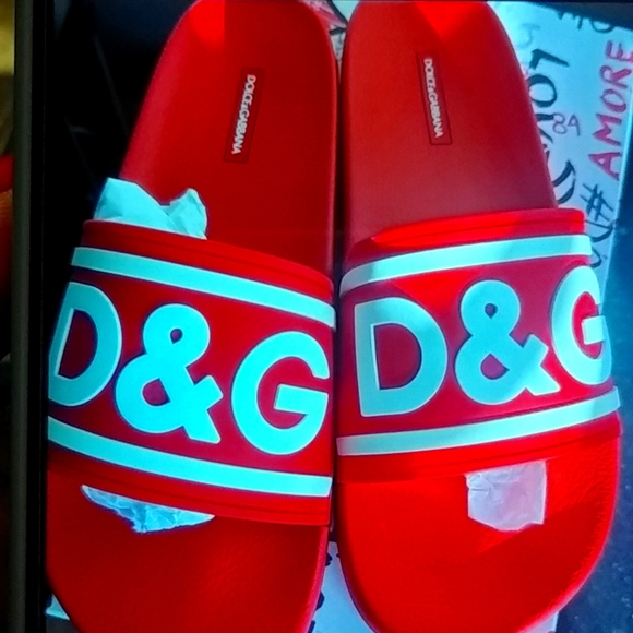 Slides - Picture 2 of 5